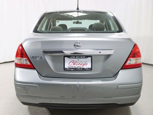Used 2011 Nissan Versa 1.8 S FWD image 13
