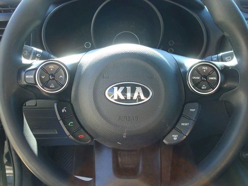 Used 2014 Kia Soul image 11