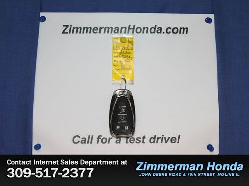 Used 2022 Chevrolet Equinox RS w/ RS Leather Package AWD/4WD image 27