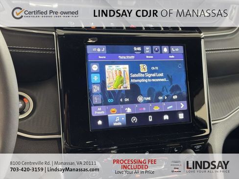 Used 2024 Jeep Grand Cherokee Altitude AWD/4WD image 12