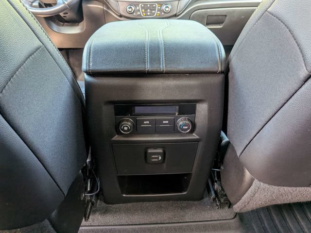 Used 2022 Chevrolet Traverse LT AWD/4WD image 14