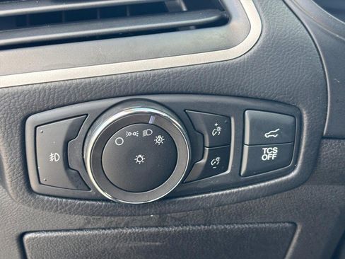 Used 2023 Ford Edge SEL w/ Convenience Package image 17