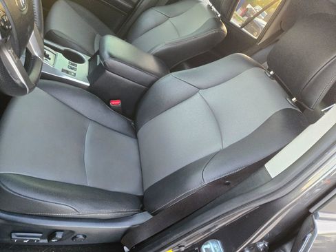 Used 2019 Toyota 4Runner SR5 Premium image 6