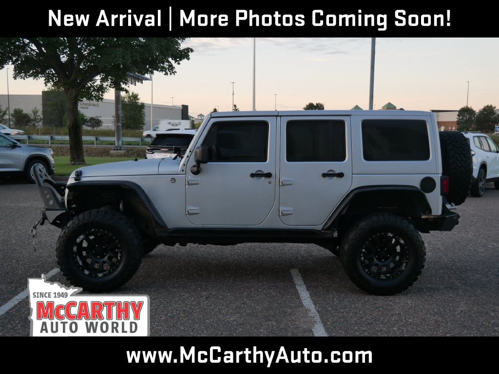 Used 2011 Jeep Wrangler Unlimited Sahara w/ Trailer Tow Group AWD/4WD image 6