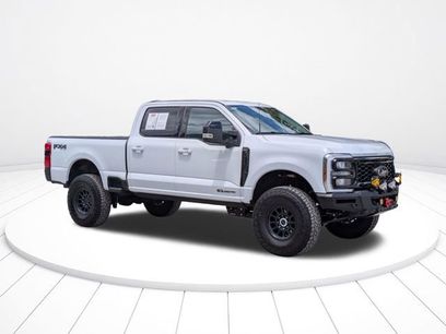 Used 2025 Ford F250 Lariat w/ Black Appearance Package