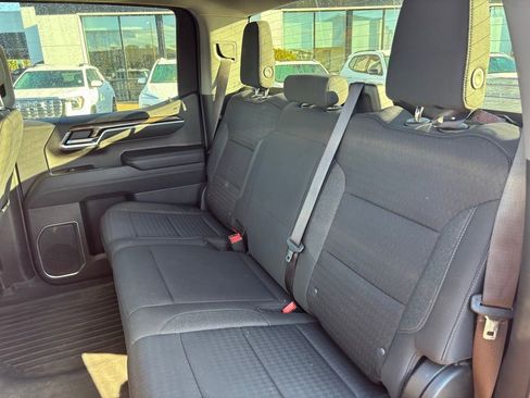 Used 2023 Chevrolet Silverado 1500 RST w/ Z71 Off-Road Package image 26