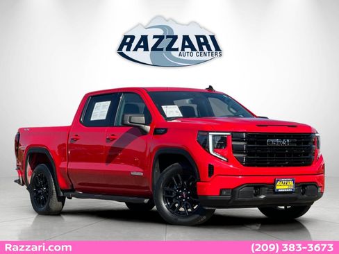 Used 2022 GMC Sierra 1500 Elevation w/ LPO, Elevation Black Package image 1