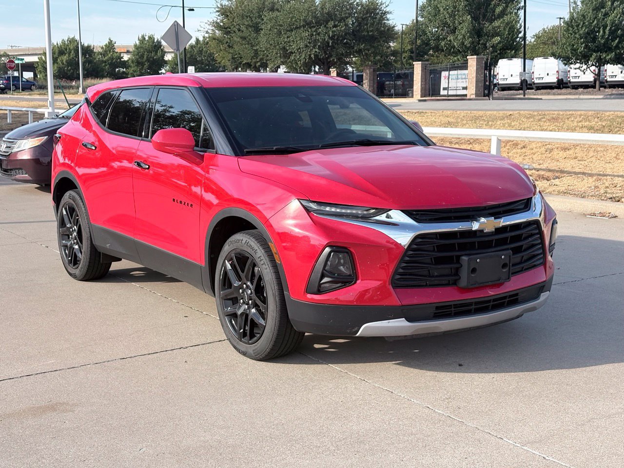 Used 2022 Chevrolet Blazer LT FWD image 1