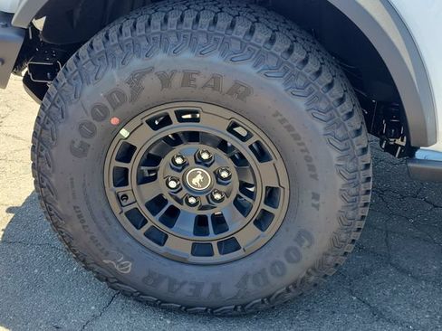 New 2026 Ford Bronco Badlands AWD/4WD image 5