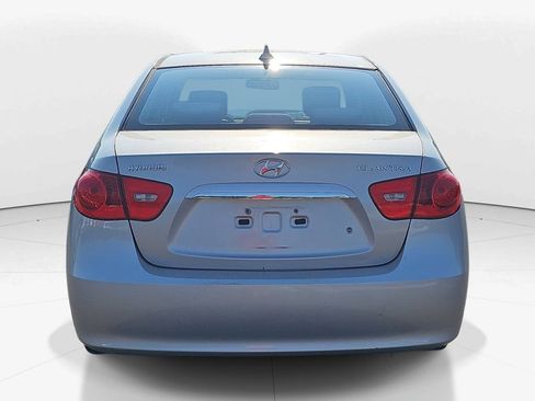Used 2009 Hyundai Elantra SE FWD image 8