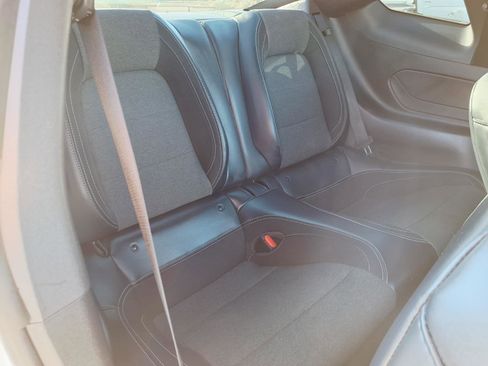 Used 2025 Ford Mustang EcoBoost image 13