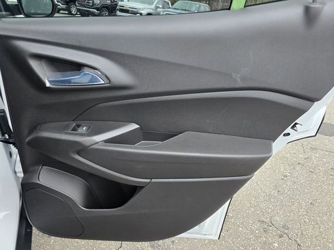 New 2026 Chevrolet Trax LS w/ LS Convenience Package image 39