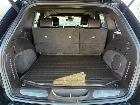 Used 2018 Jeep Grand Cherokee Overland image 27