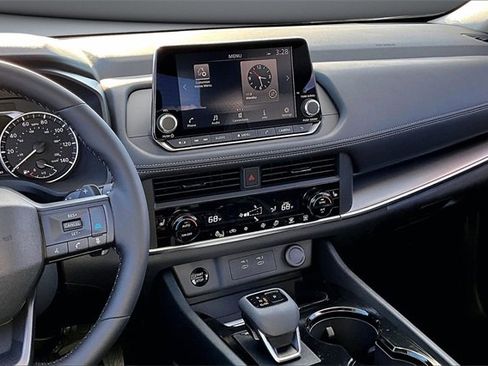 New 2026 Nissan Rogue SV image 6