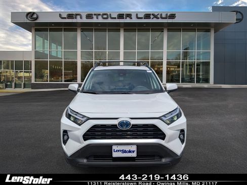 Used 2024 Toyota RAV4 XLE Premium AWD/4WD image 8