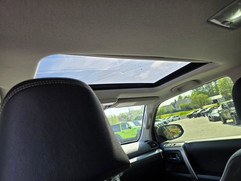 Used 2024 Toyota 4Runner SR5 Premium w/ Moonroof Package image 11