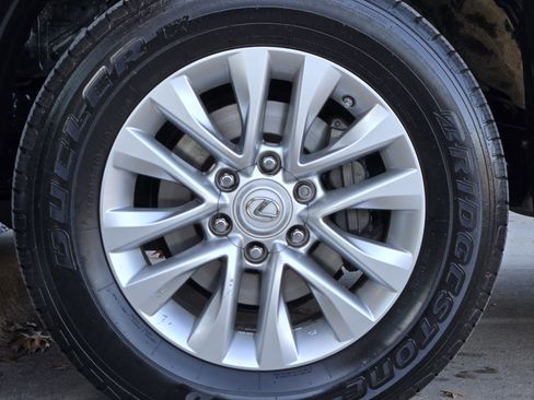 Used 2018 Lexus GX 460 Premium image 8