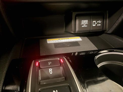 Used 2019 Honda Pilot Elite image 28