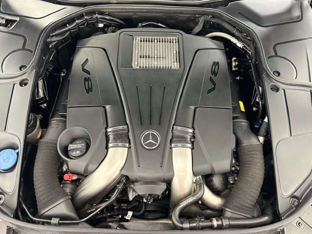 Used 2017 Mercedes-Benz S 550 Sedan image 28