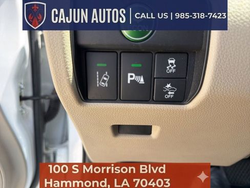 Used 2017 Honda Accord Touring image 35