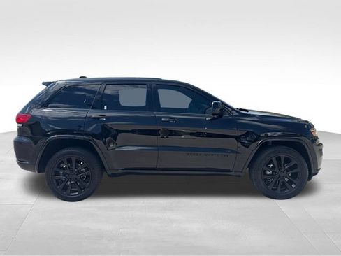 Used 2021 Jeep Grand Cherokee Laredo X AWD/4WD image 6