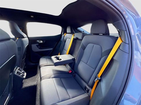 Used 2022 Polestar Polestar 2 w/ Performance Package image 22