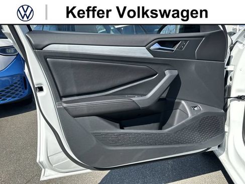 New 2026 Volkswagen Jetta Sport FWD image 14