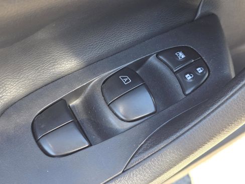 Used 2018 Nissan Altima 2.5 SV image 23