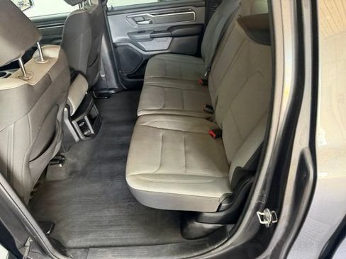 Used 2022 RAM 1500 Big Horn AWD/4WD image 32