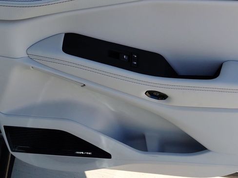 New 2026 Jeep Cherokee Limited image 14