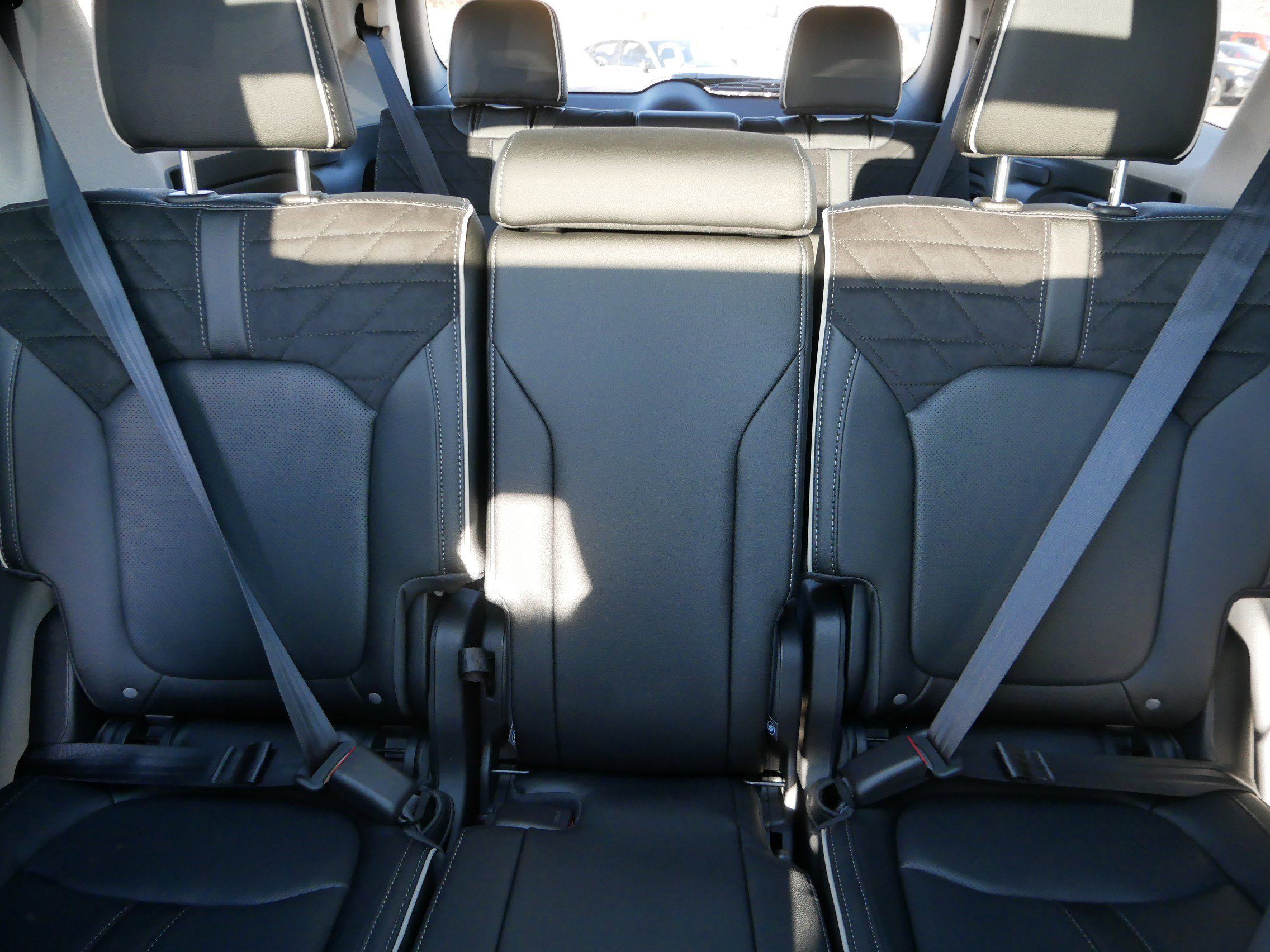 New 2026 Honda Pilot Elite image 13