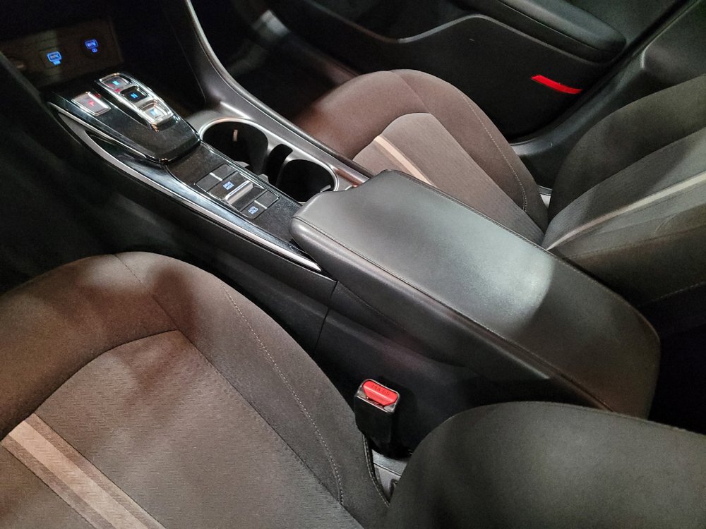 Used 2020 Hyundai Sonata SE w/ Cargo Package FWD image 26