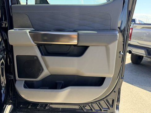 New 2026 Ford F250 Platinum w/ Platinum Plus Package AWD/4WD image 13