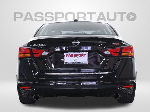 Certified 2023 Nissan Altima 2.5 SR image 10
