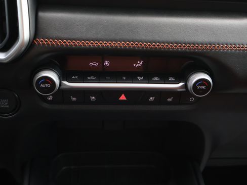 Certified 2025 MAZDA CX-50 Meridian Edition w/ Weather Package image 26