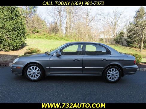Used 2004 Hyundai Sonata LX image 2