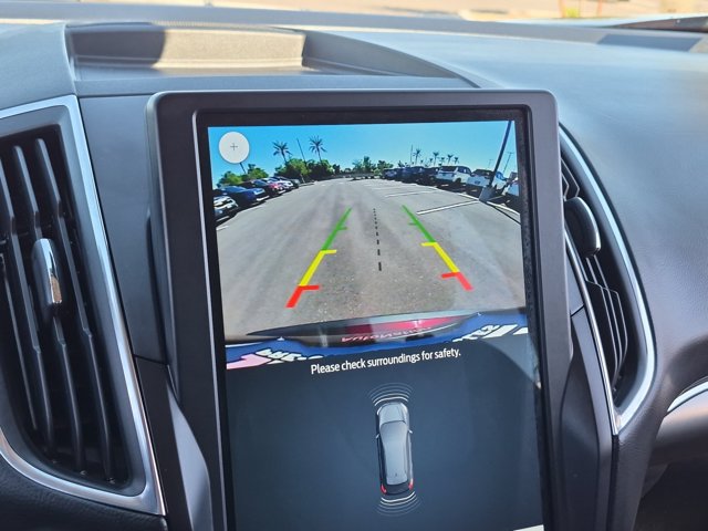 Used 2024 Ford Edge Titanium AWD/4WD image 19