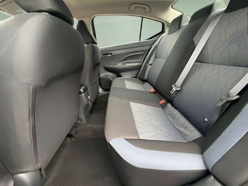 Used 2025 Nissan Versa SV FWD image 11