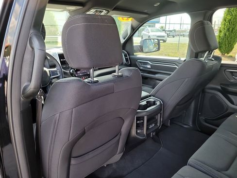 Used 2025 RAM 1500 Big Horn RWD image 12