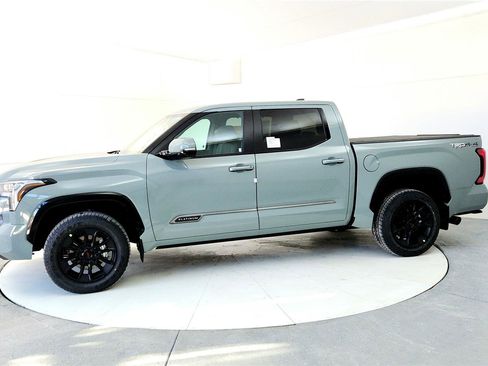 New 2026 Toyota Tundra Platinum image 3