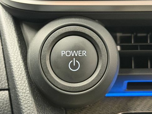 Used 2024 Toyota Prius XLE AWD/4WD image 15