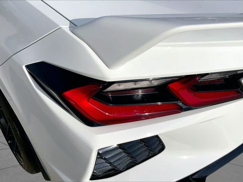 Used 2020 Chevrolet Corvette Stingray Premium Cpe w/ 3LT Preferred Equipment Group RWD image 22
