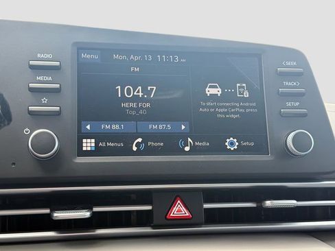 New 2026 Hyundai Elantra SE FWD image 14