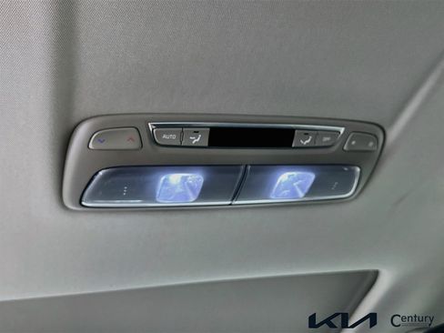 Certified 2024 Kia Telluride S w/ S Sunroof Package FWD image 26