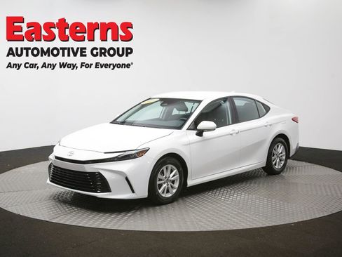Used 2025 Toyota Camry LE FWD image 55