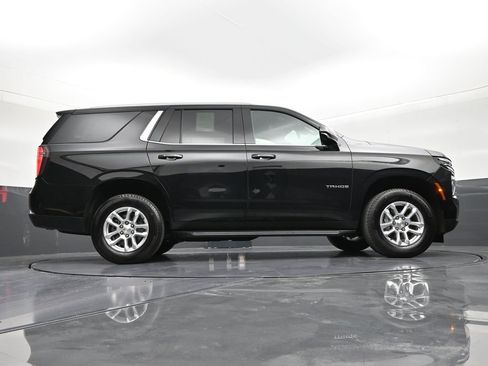Used 2025 Chevrolet Tahoe LS RWD image 25