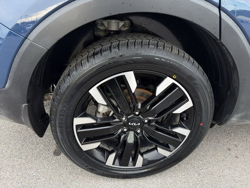 Used 2023 Kia Telluride SX image 17