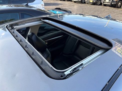 Used 2015 INFINITI Q50 Premium w/ Technology Package image 19