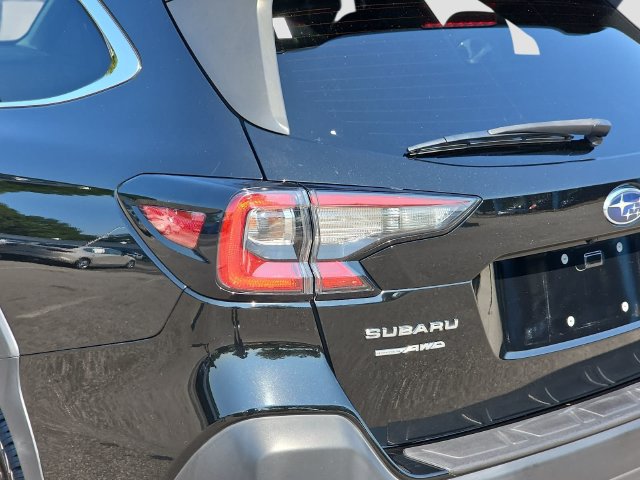Used 2024 Subaru Outback Touring XT AWD/4WD image 39