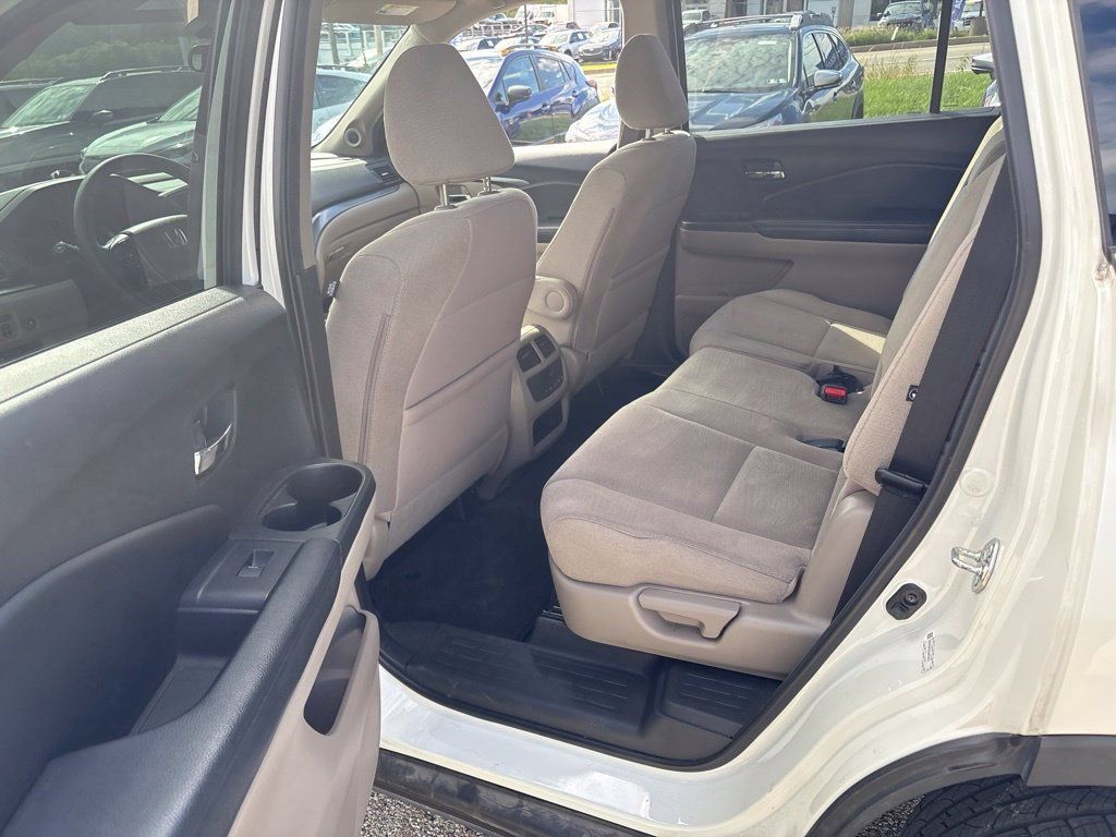 Used 2016 Honda Pilot EX image 28